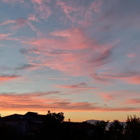 Lägenhet Sunny Side