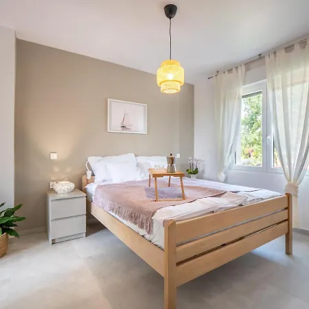 Apartment Sunny Side *