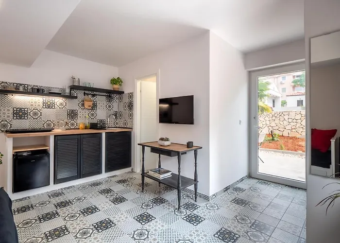 Sunny Side * Malinska